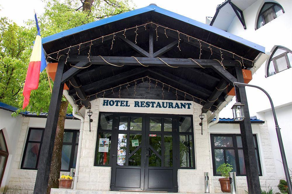 Marion Hotel Târgu-Mureş Esterno foto